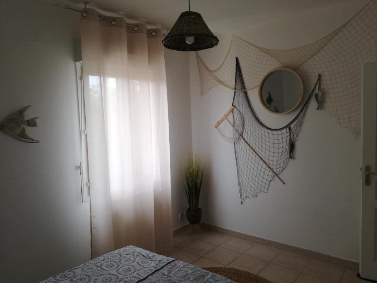 Superbe appartement de 90m2 à Uzes super équipé avec Garage et grand parking privatif Exterior foto